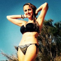 isabelle adriani in bikini 06.jpg