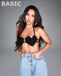 meganfox-31082021-0007.jpg
