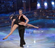 samanta togni a ballando con le stelle 09.jpg