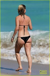 Alice-Eve-Feet-852063.jpg