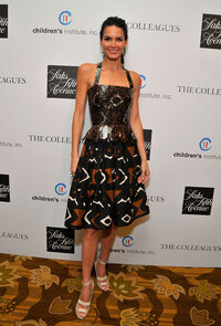 Angie-Harmon-Feet-68856.jpg