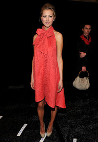 63550_MCFan_for_celeblounge10_02_201100_00_13_122_539lo.jpg