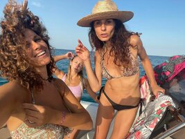 roberta procida in bikini 03.jpg
