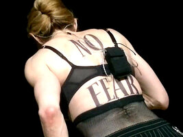 madonna-boob-flash-turkey-03.jpg