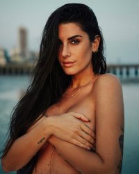 valentinavignali_166689615317628.jpg