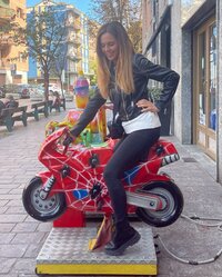 giovannamartiniofficial_20211008_p_2680086577105582322_1_2680086567685059785.jpg