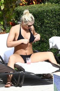 brooke hogan in bikini (30).jpg