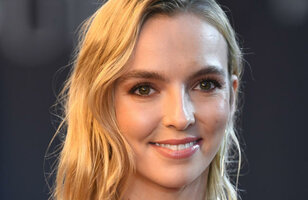 Jodie Comer.jpg