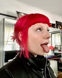 sophieandthegiants_1681840562312.jpg