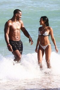 karrueche tran in bikini (05).jpg
