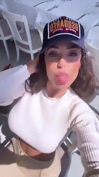 vlcsnap-2023-05-09-17h16m52s115.jpg