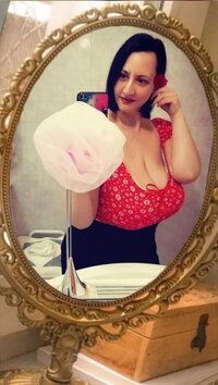 mm (2).jpg