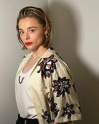 chloegmoretz_1694296987145.jpg