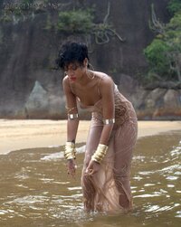Rihanna-Nude-Young-TheFappening.Pro-33.jpg