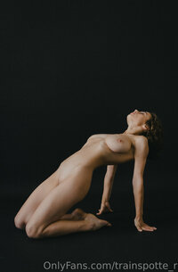 SolomiaMaievskaPosingFullyNudeCamSoda2.jpg