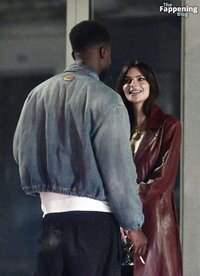 Emily-Ratajkowski-Sexy-51-The-Fappening-Blog-3.jpg